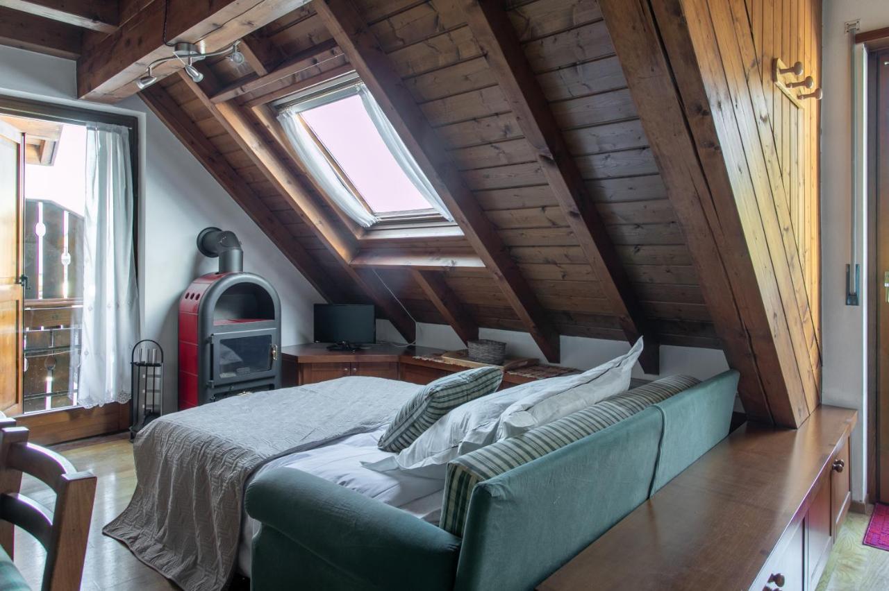 Millepini - Mansarda Sull'altopiano Apartamento